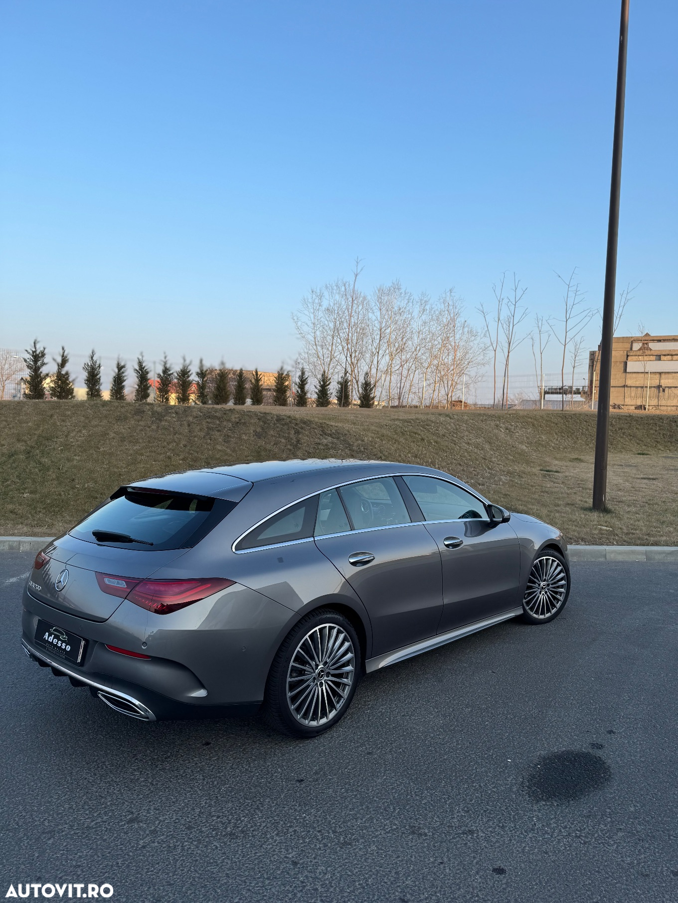 Mercedes-Benz CLA 200 Shooting Brake 7G-DCT AMG Line - 11