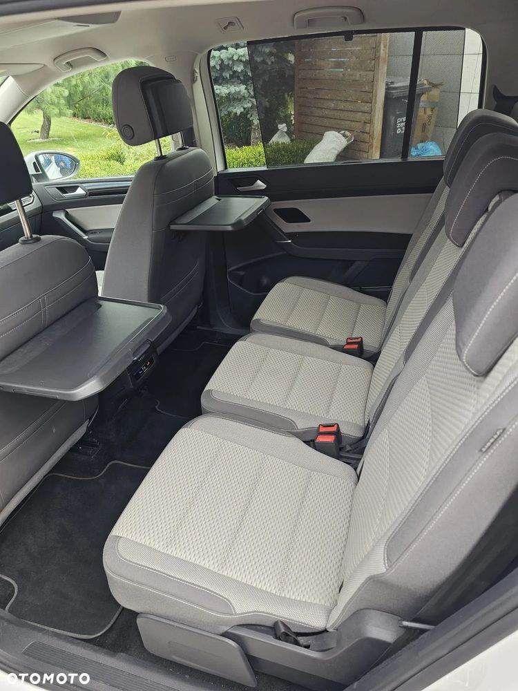 Volkswagen Touran 2.0 TDI BMT Comfortline DSG - 28