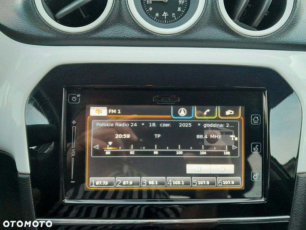 Suzuki Vitara 1.6 DDiS (4x4) Allgrip Comfort - 22