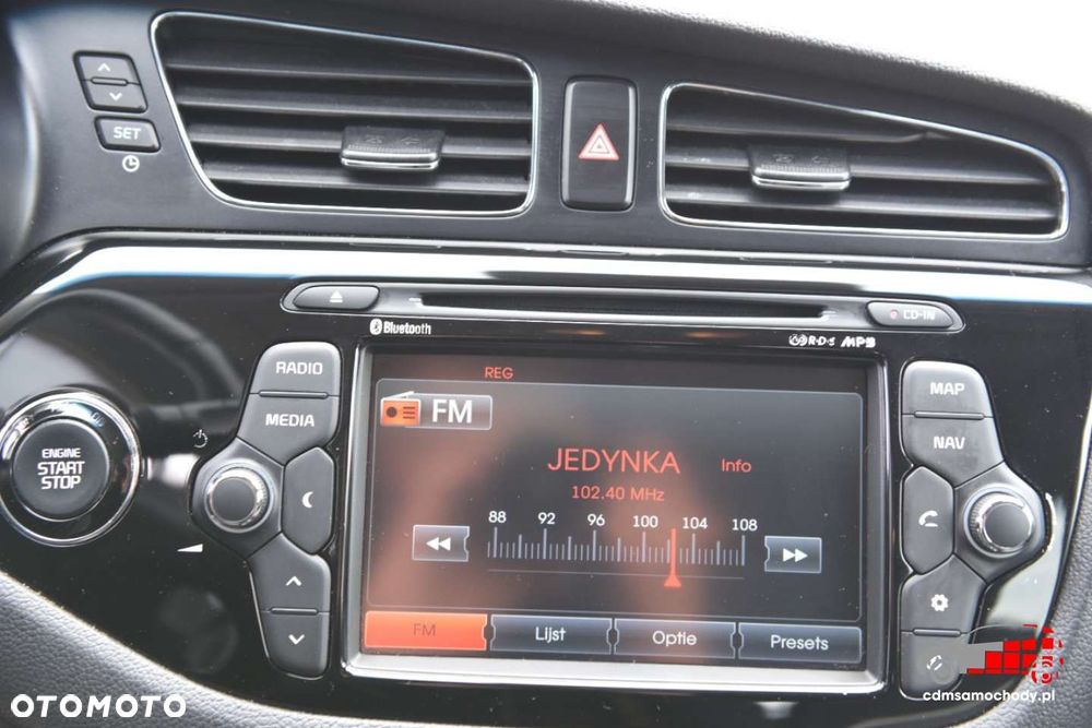 Kia Ceed - 28