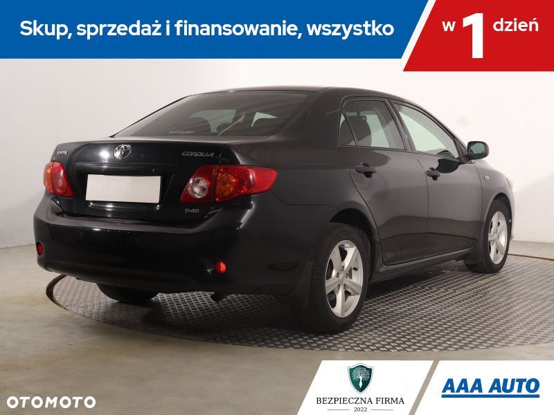 Toyota Corolla - 7
