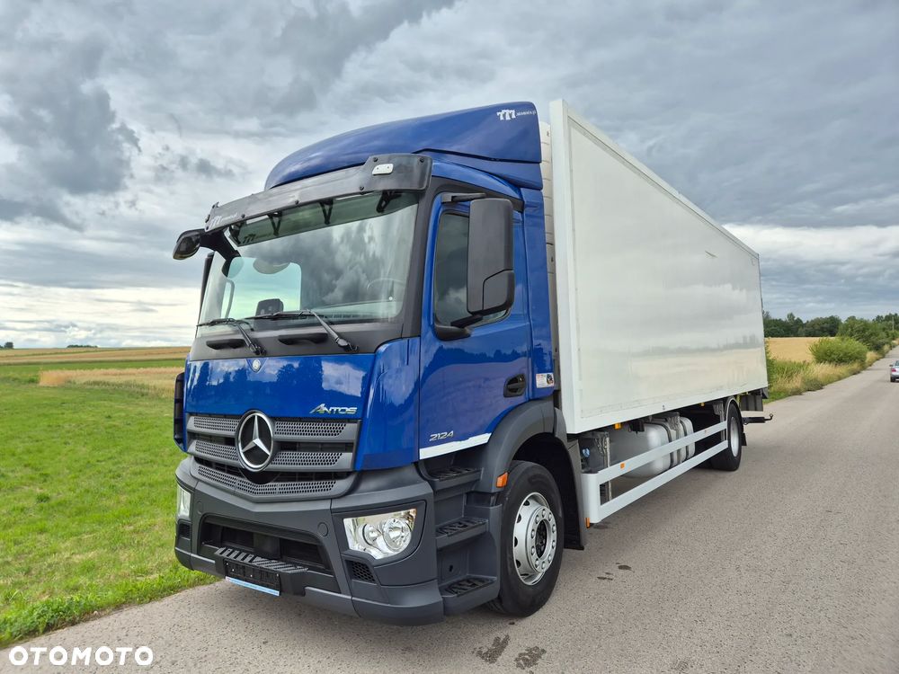 Mercedes-Benz Antos 1824 CARRIER VECTOR 1850 DRZWI + winda i 2x drzwi boczne / 8.35m / z Holandii / Axor man Tgm T1000-R THERMO King Supra 1850 1150 - 34