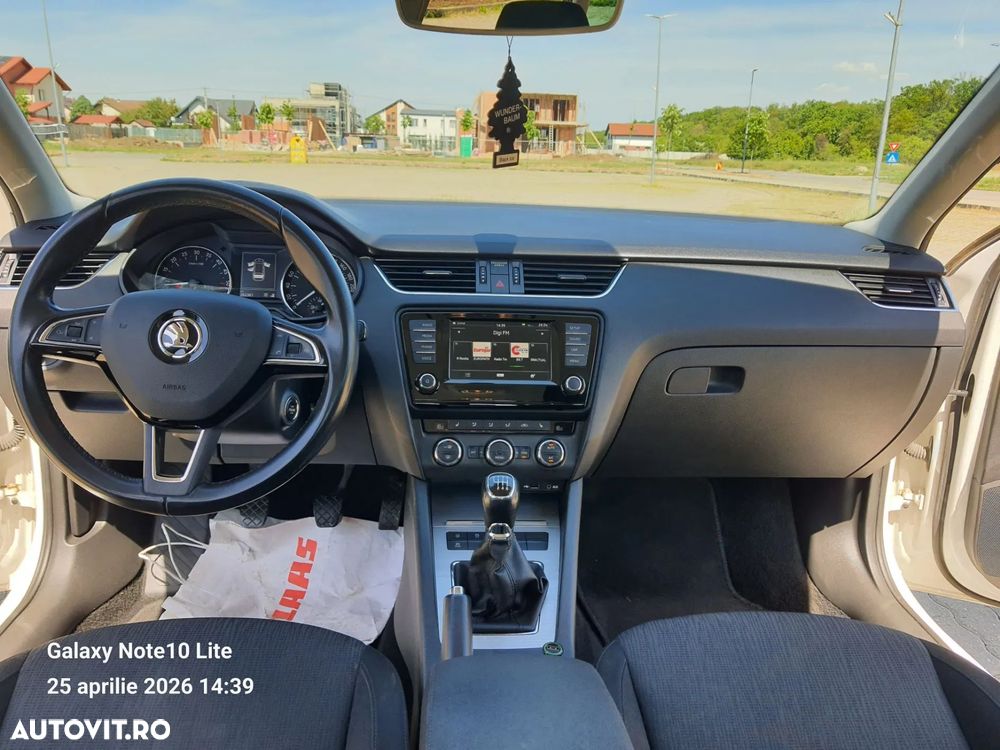 Skoda Octavia 2.0 TDI Style - 16