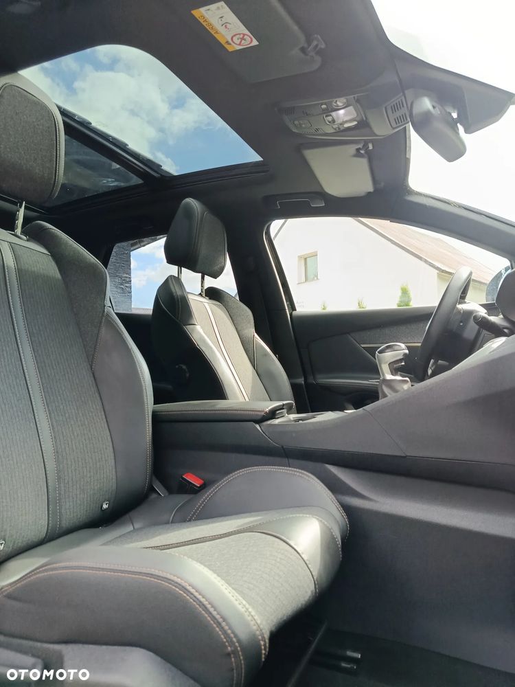 Peugeot 3008 1.2 PureTech Allure Pack S&S - 23