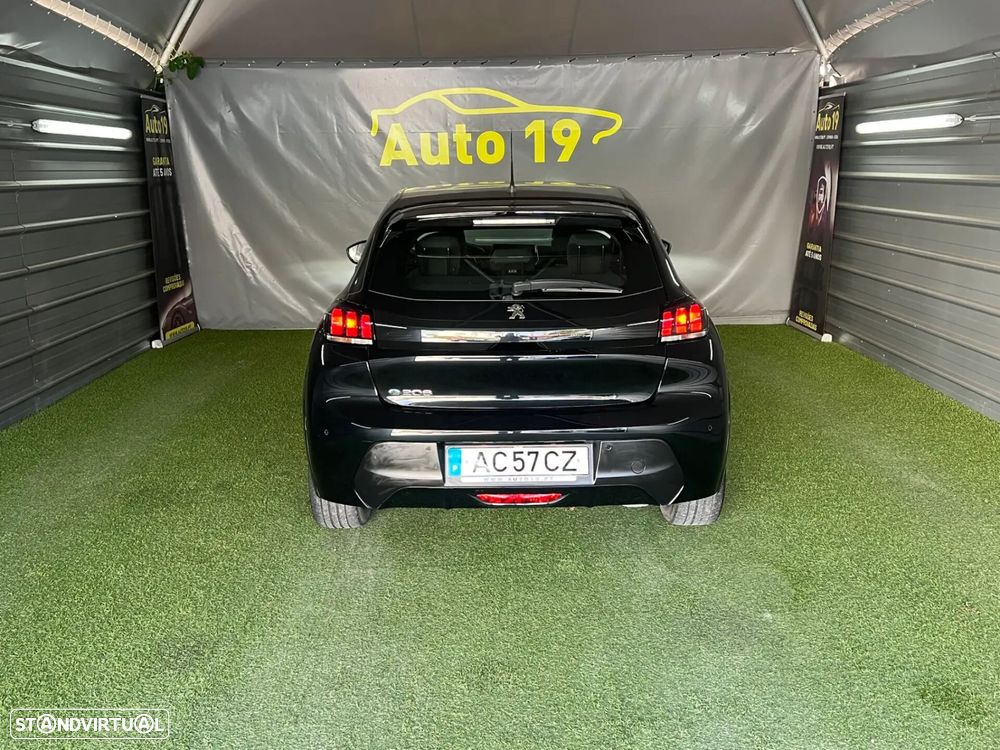 Peugeot e-208 50 kWh Active Pack - 5