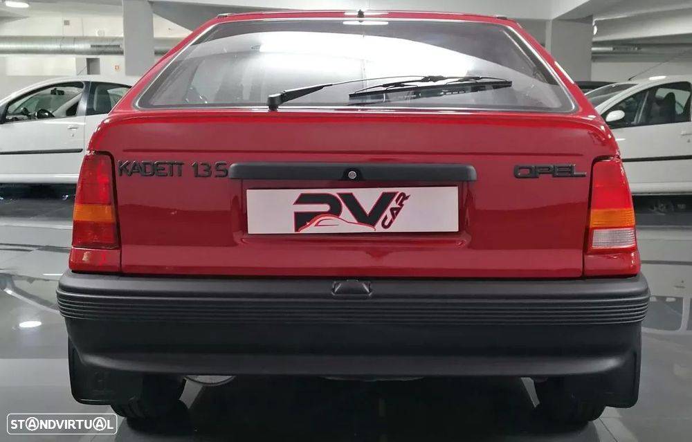 Opel Kadett 1.3 LS - 4