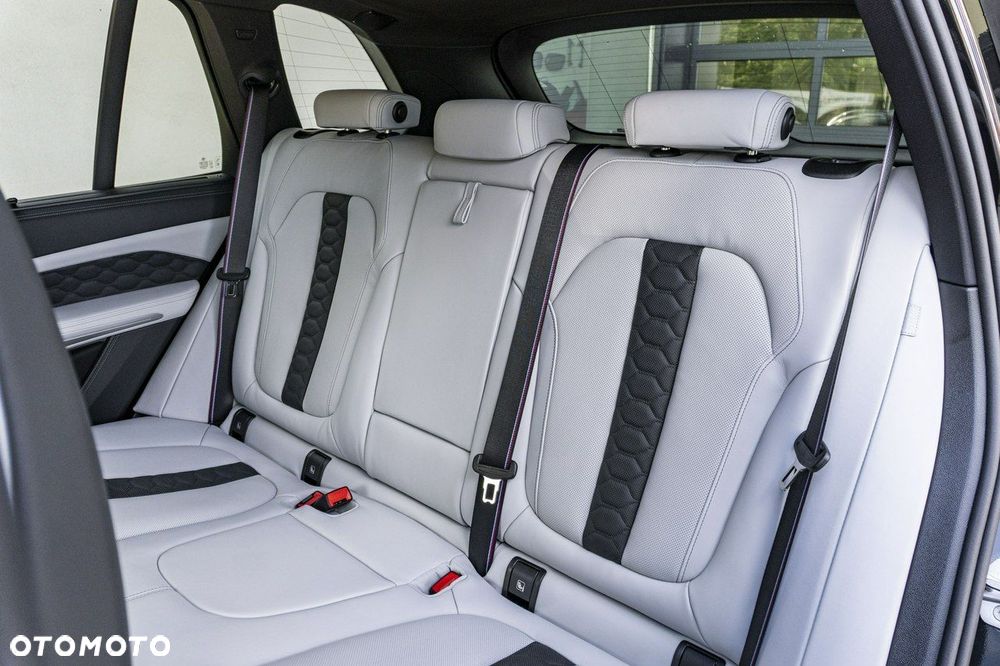 BMW X5 M Competition - 30