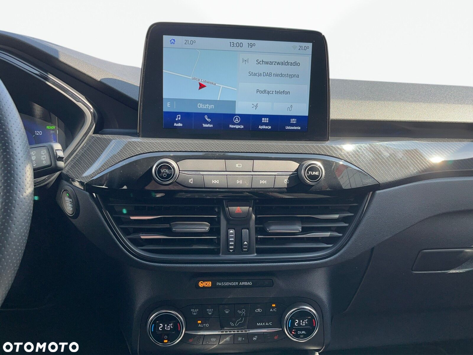 Ford Kuga - 28