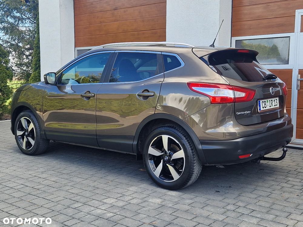 Nissan Qashqai - 10
