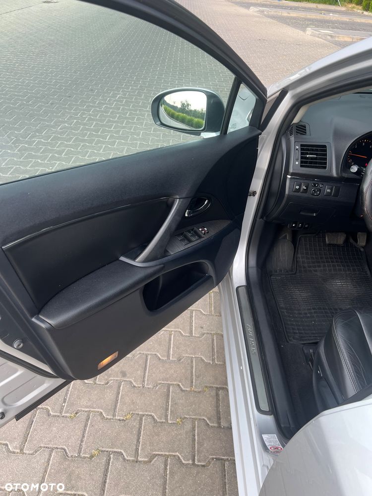 Toyota Avensis 2.2 D-CAT Prestige - 6