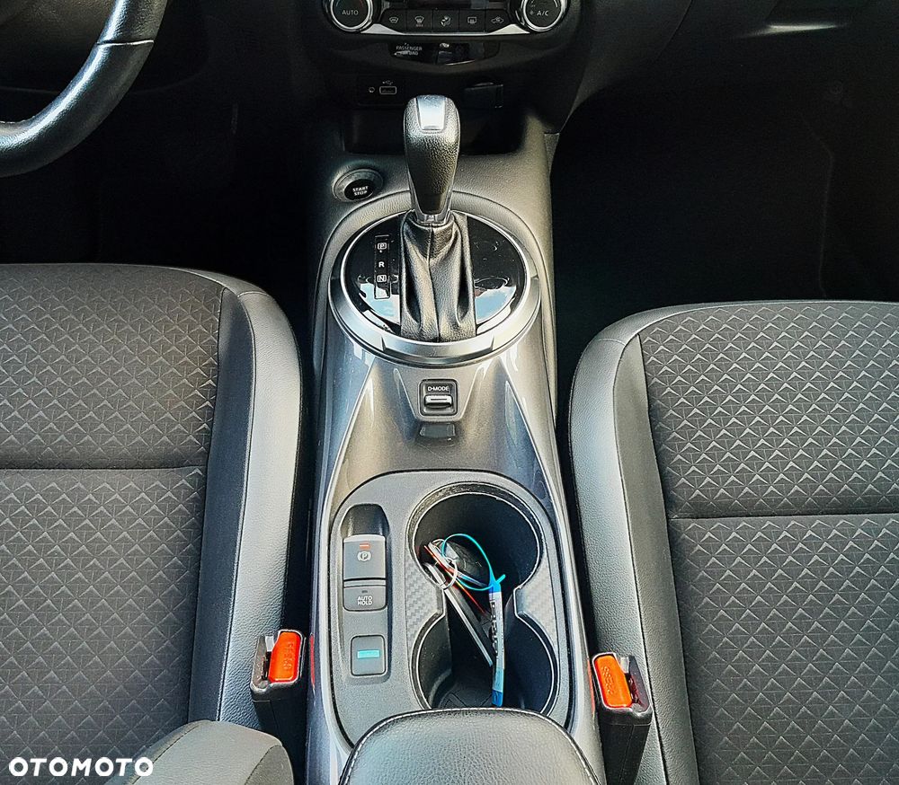 Nissan Juke 1.6 4AMT N-Connecta - 18