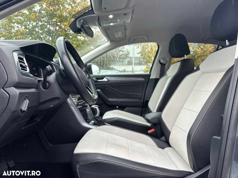Volkswagen T-Roc - 25