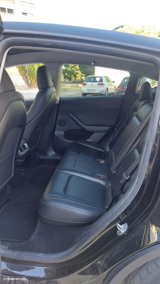 Tesla Model Y Tração Traseira - 3