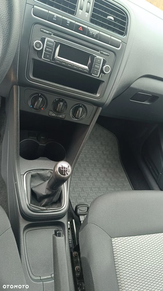 Volkswagen Polo 1.2 TSI Highline - 16