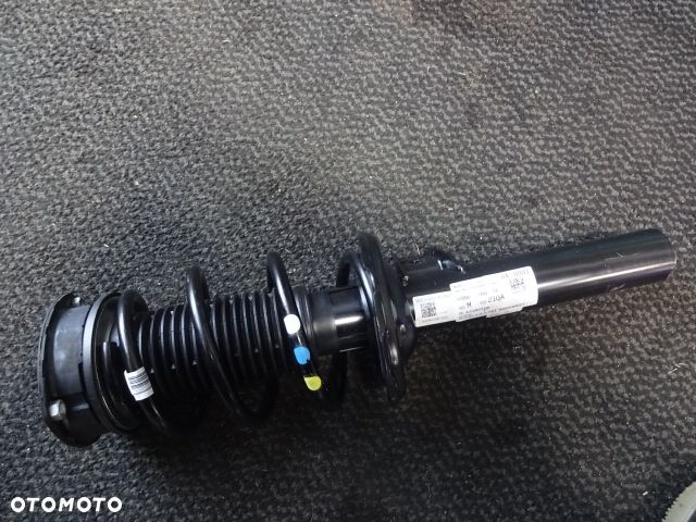 Kompletny amortyzator przedni VW Tiguan 3 - 2