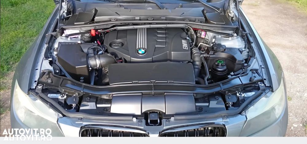 BMW Seria 3 320d xDrive DPF - 15