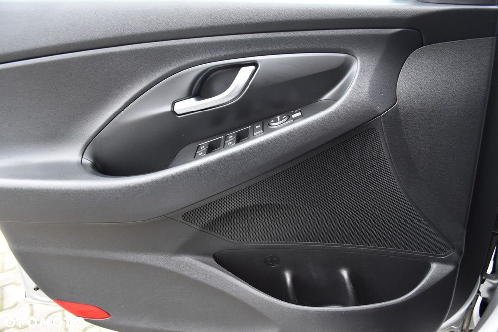 Hyundai i30 1.0 T-GDI Classic + - 20