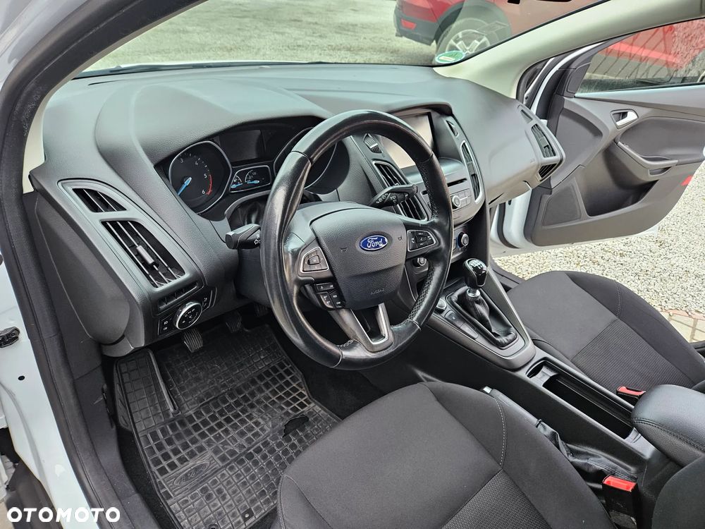 Ford Focus 1.5 TDCi Trend Sport ASS - 16