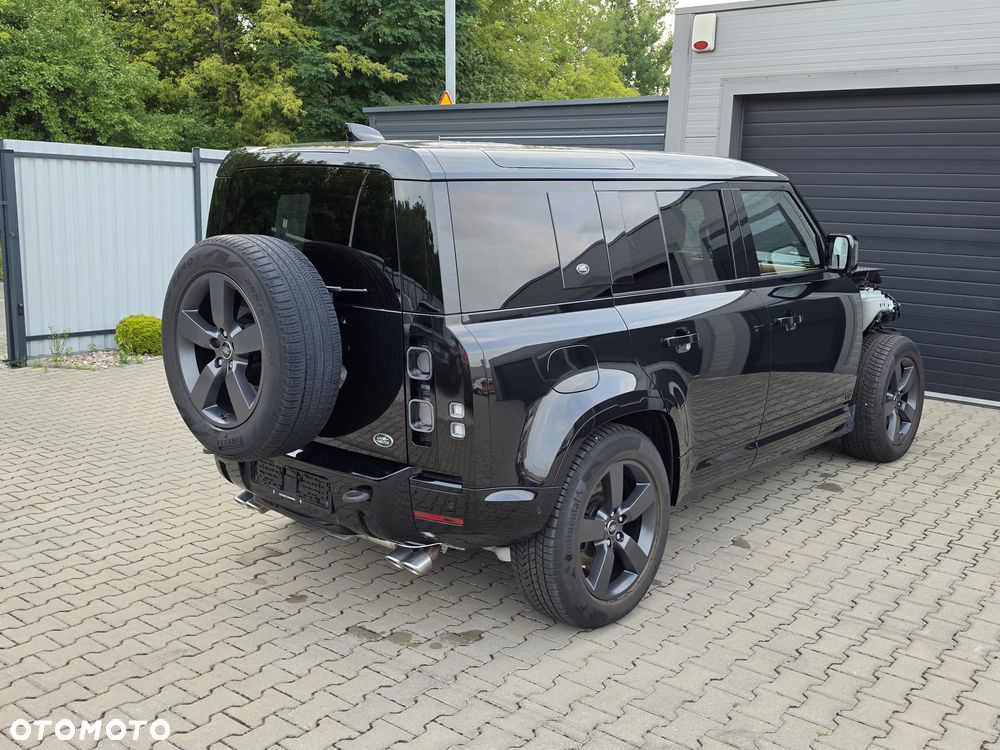 Land Rover Defender - 5