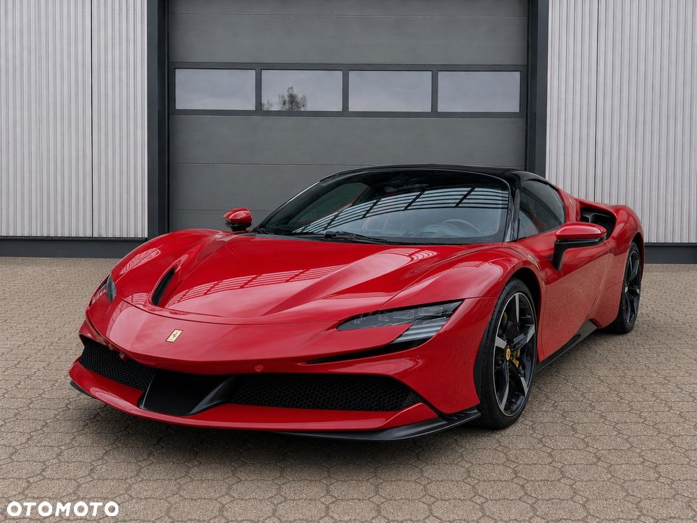 Ferrari SF90 Spider - 2