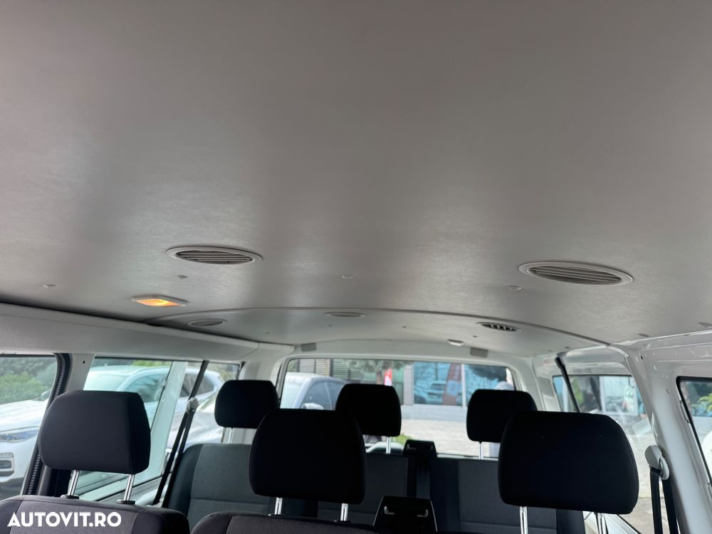 Volkswagen Transporter Multivan T6.1 2.0 TDI 81 kW KR Trendline - 11