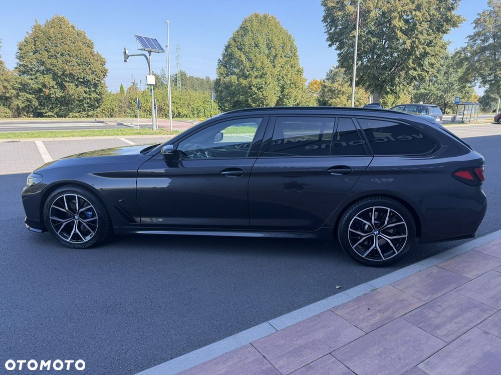 BMW Seria 5 520d xDrive mHEV M Sport sport - 8