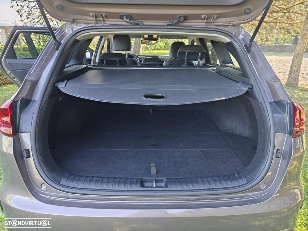 Kia Ceed SW 1.0 T-GDI TX+SRF - 15