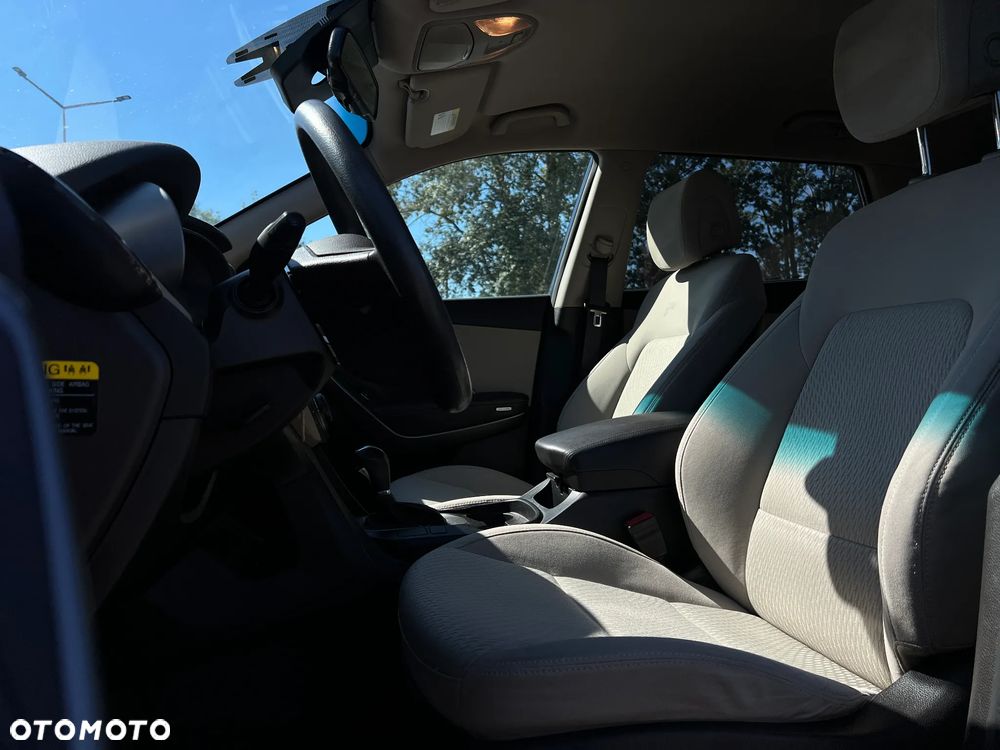Hyundai Santa Fe - 15