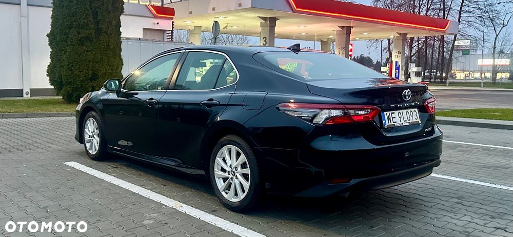 Toyota Camry 2.5 Hybrid Comfort CVT - 10