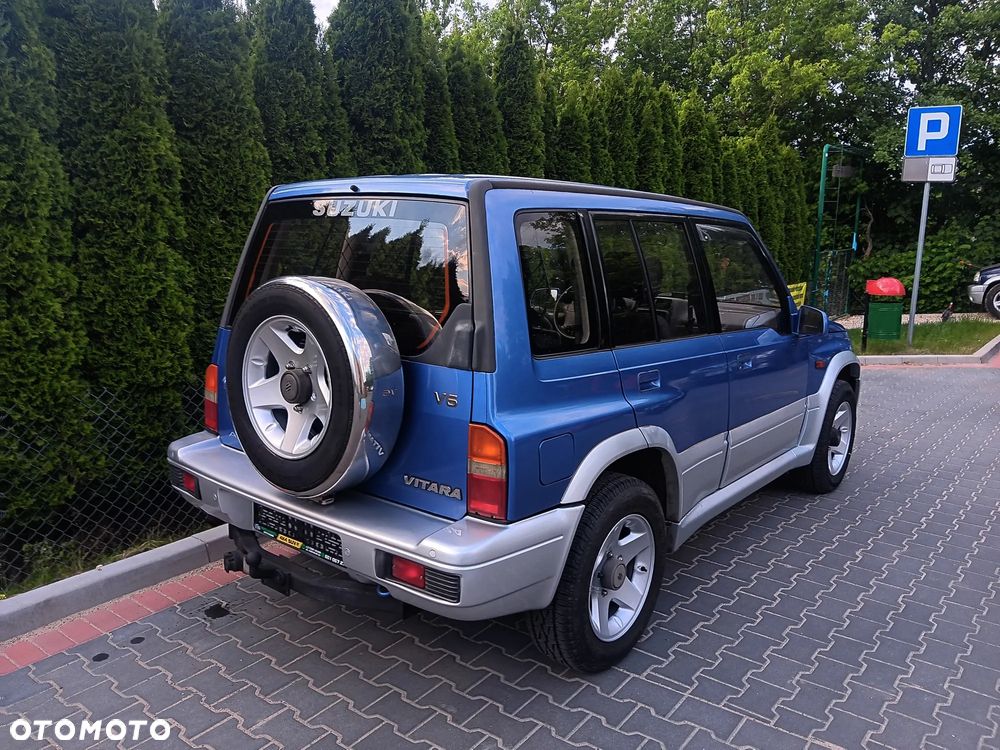 Suzuki Vitara - 10