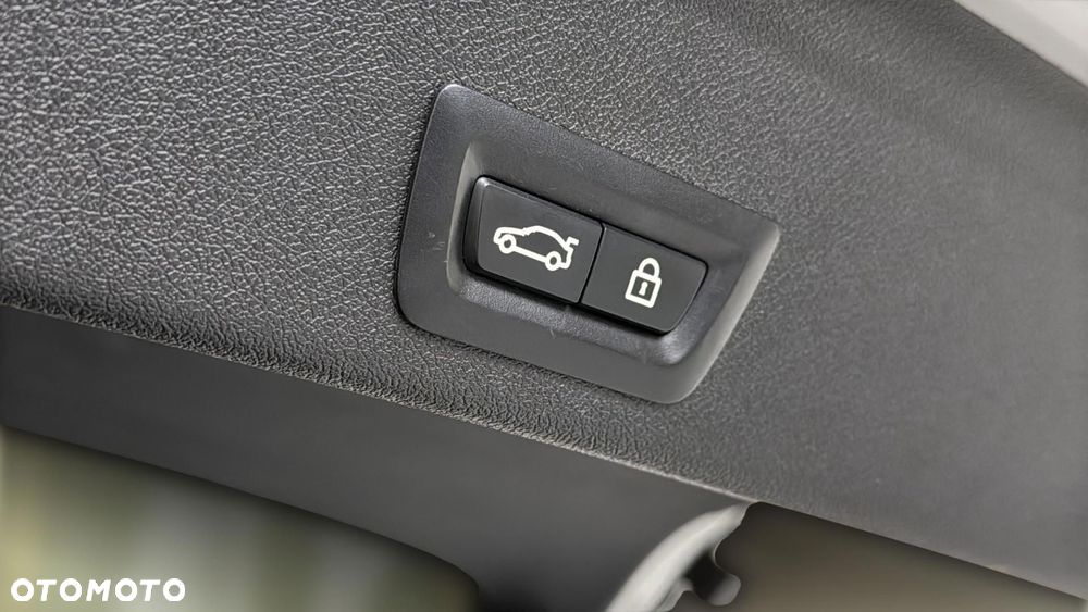BMW X6 xDrive40d mHEV - 20