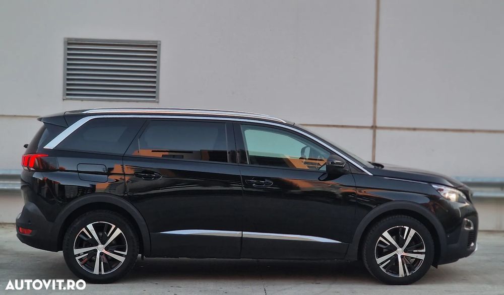 Peugeot 5008 1.2 Puretech Turbo s&s EAT8 Allure - 20