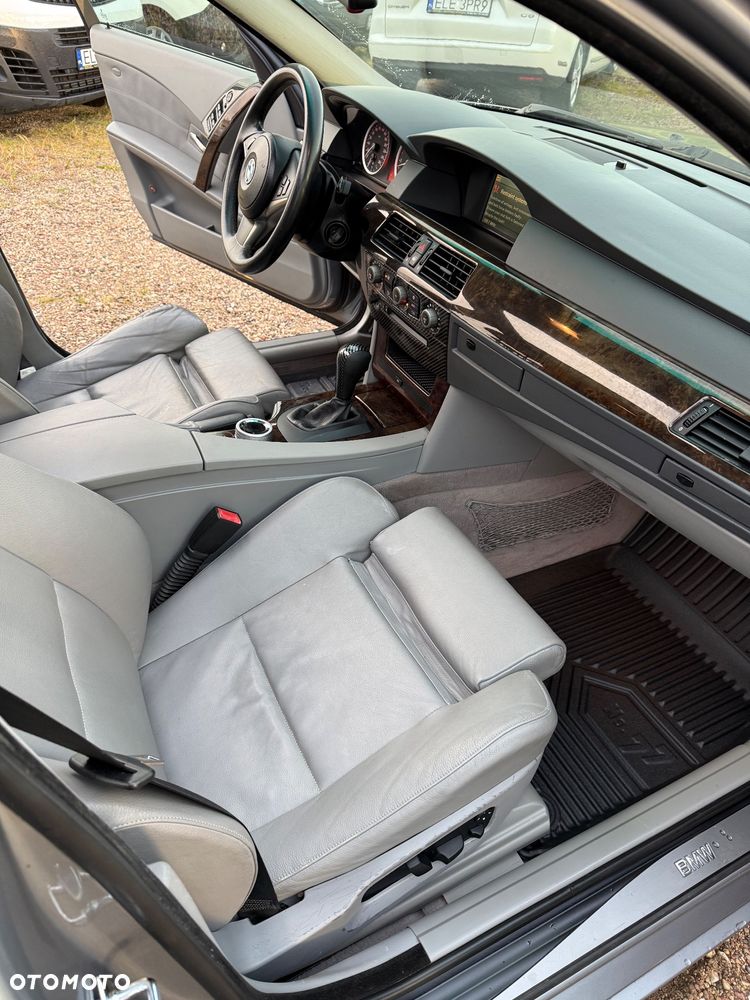 BMW Seria 5 - 10