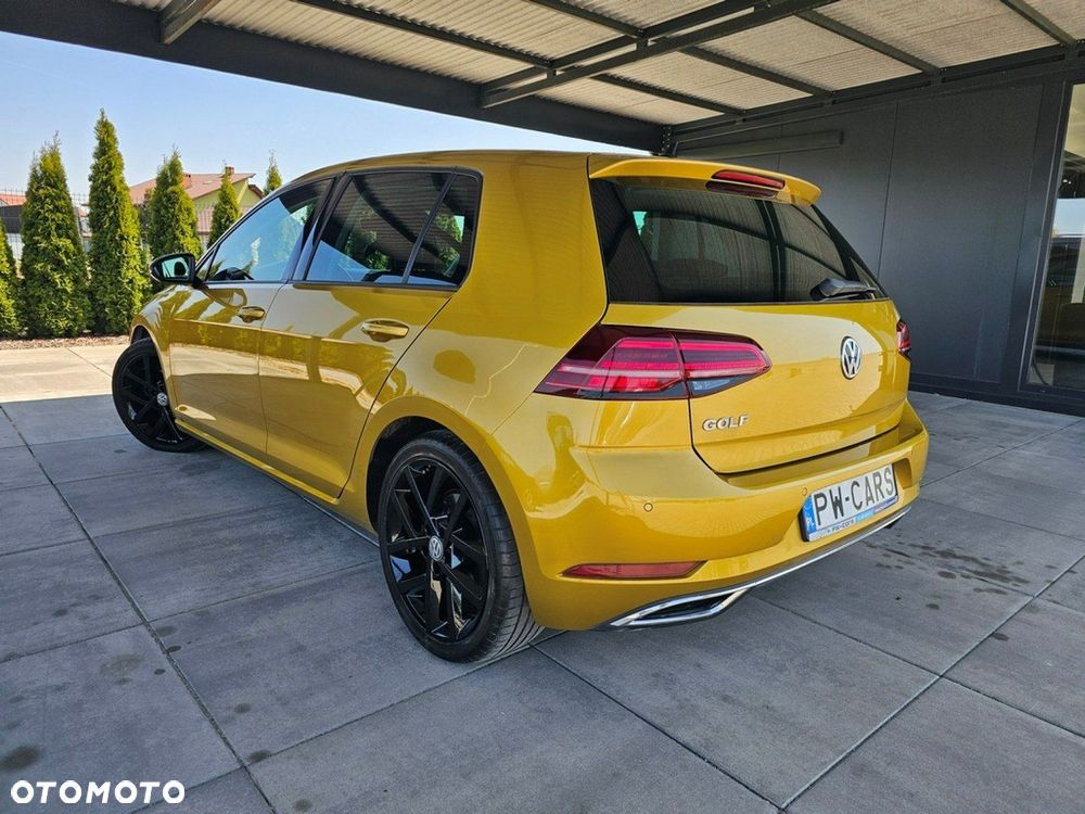 Volkswagen Golf - 3