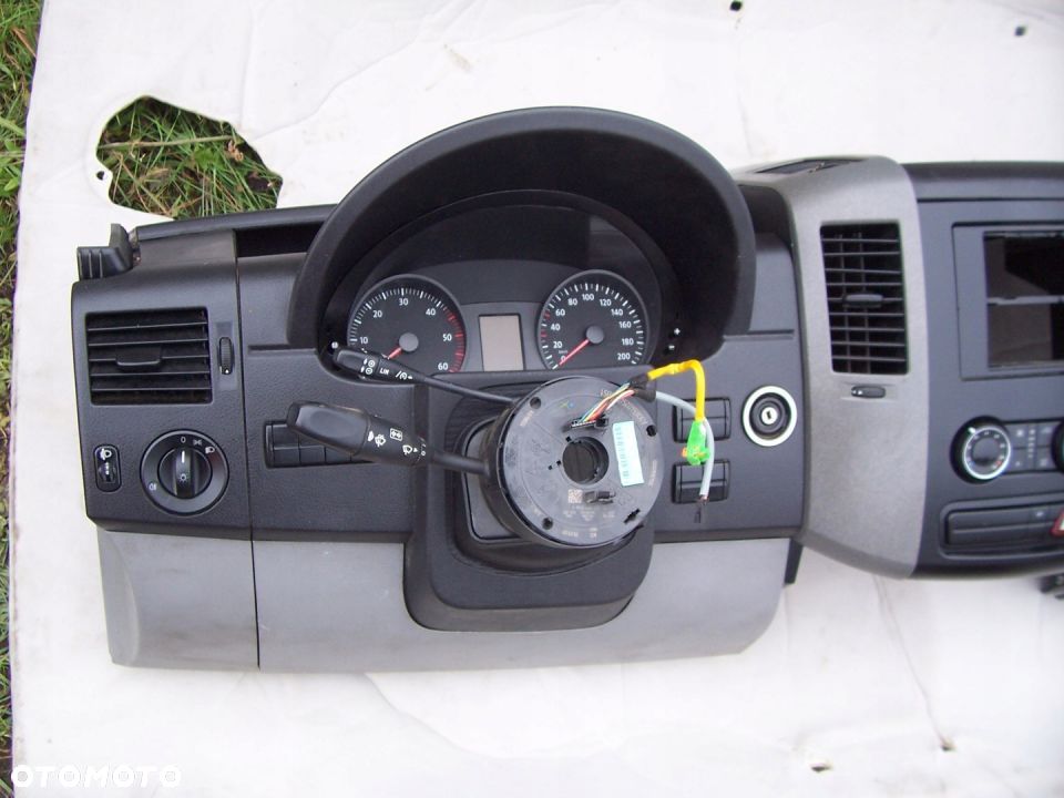 CRAFTER SPRINTER 906 DESKA KONSOLA EU. - 4