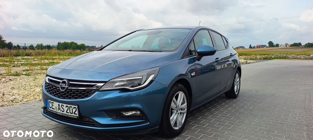 Opel Astra 1.4 Turbo Business - 1