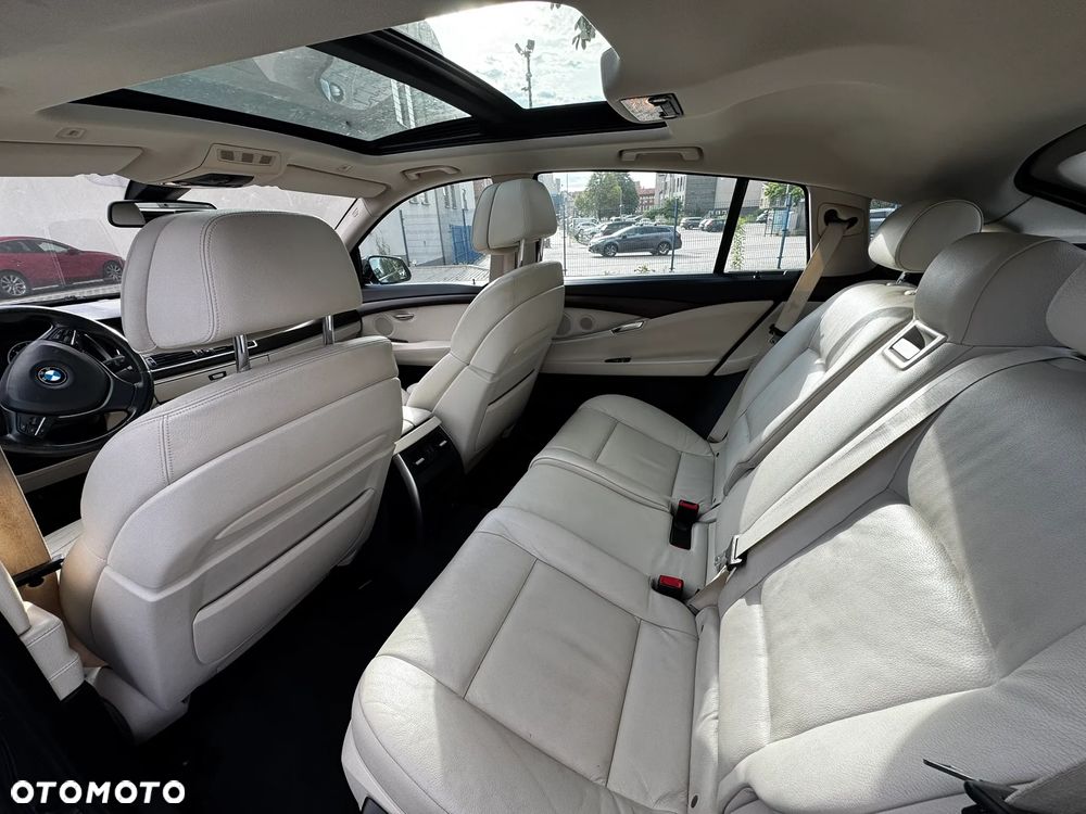 BMW 5GT 520d - 9