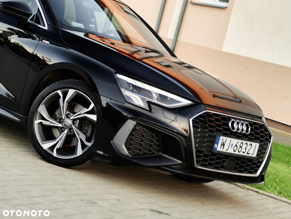 Audi A3 Limousine 35 TFSI mHEV S Line S tronic - 1