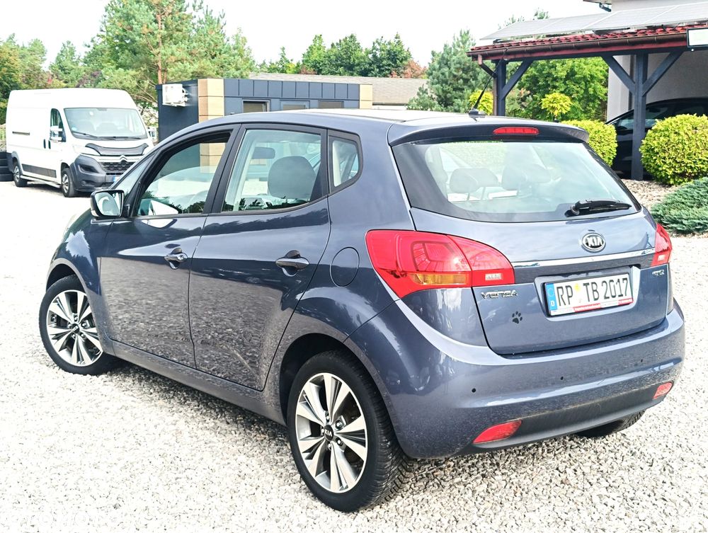 Kia Venga 1.6 CRDi 128 Dream Team Edition - 8