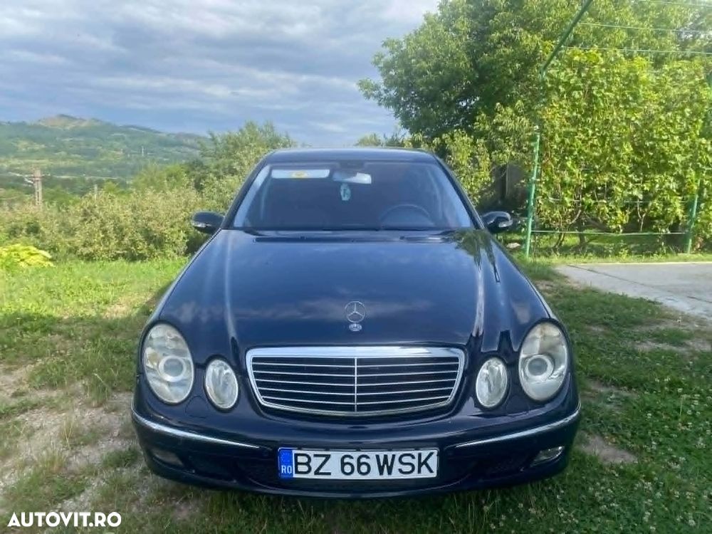 Mercedes-Benz E - 1