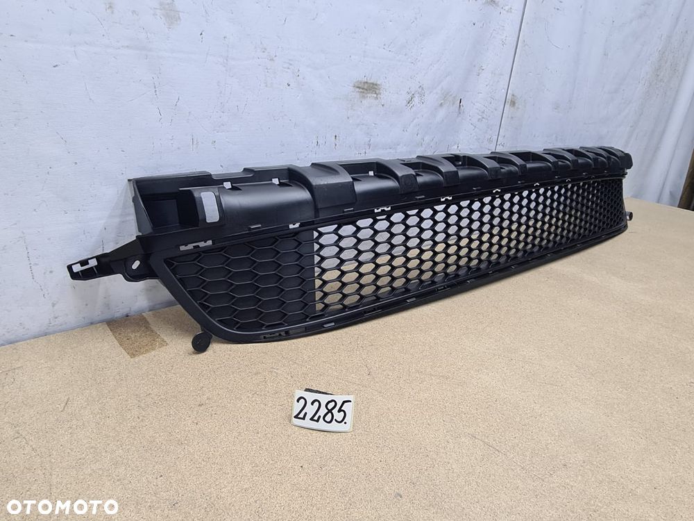 Renault trafic 3 III 14-22r 622544919R kratka zderzaka przód przedni - 3