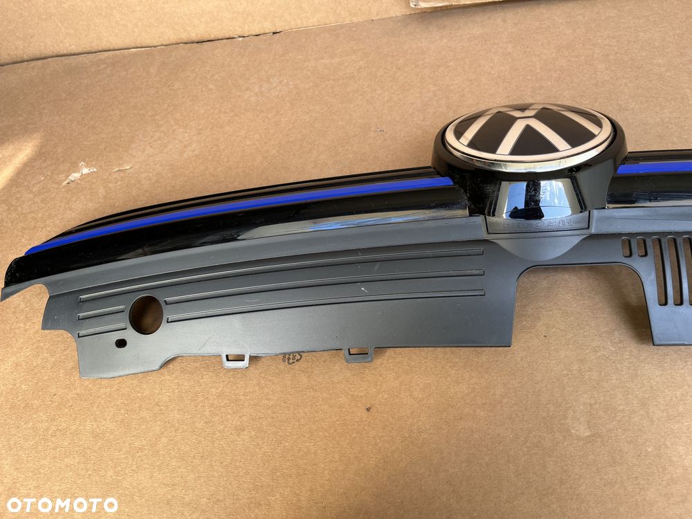 GRILL VW GOLF VIII LIFT R GTE ATRAPA ZDERZAKA PRZOD GOLF 8 GTE R LIFT 2026 - 7
