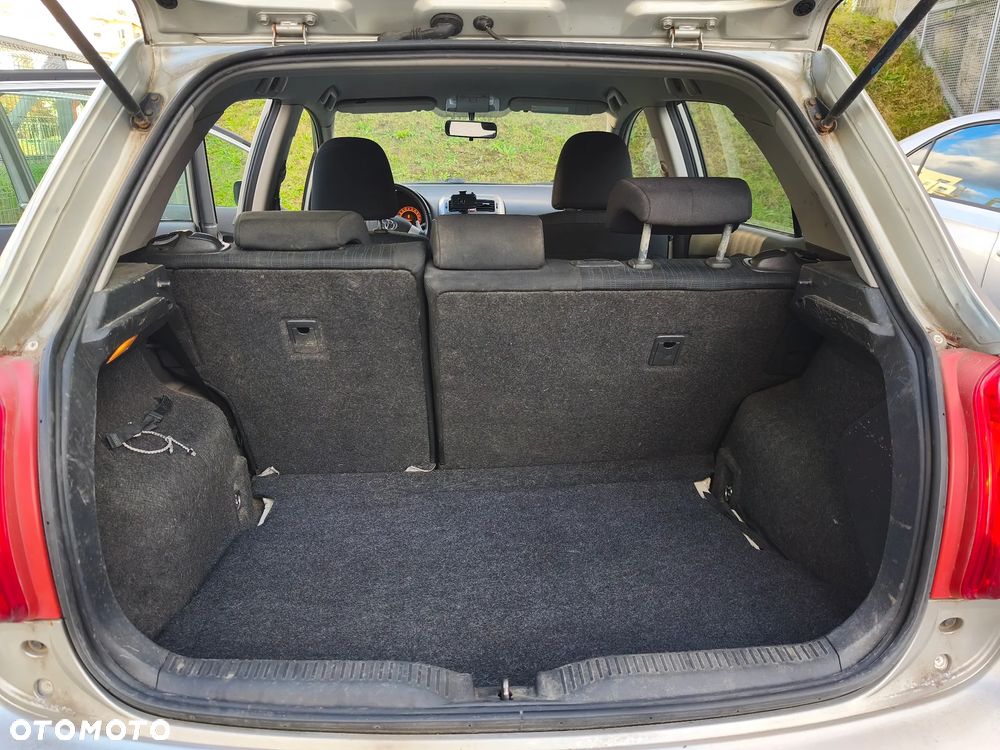 Toyota Auris 1.6 VVT-i Luna MM - 11