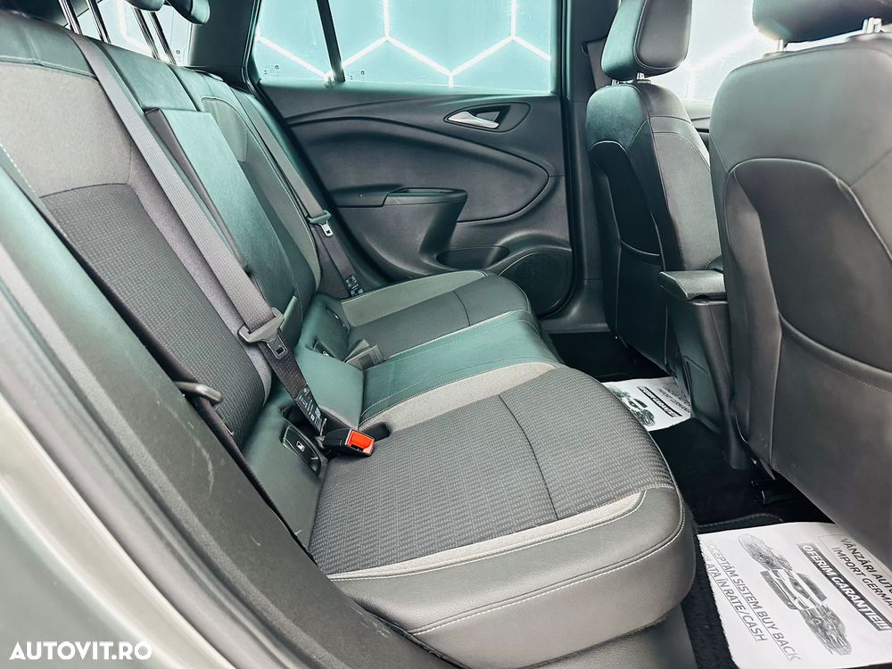 Opel Astra 1.5 D Start/Stop Business Elegance - 7