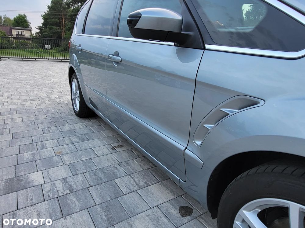 Ford S-Max 2.0 TDCi DPF Titanium - 17