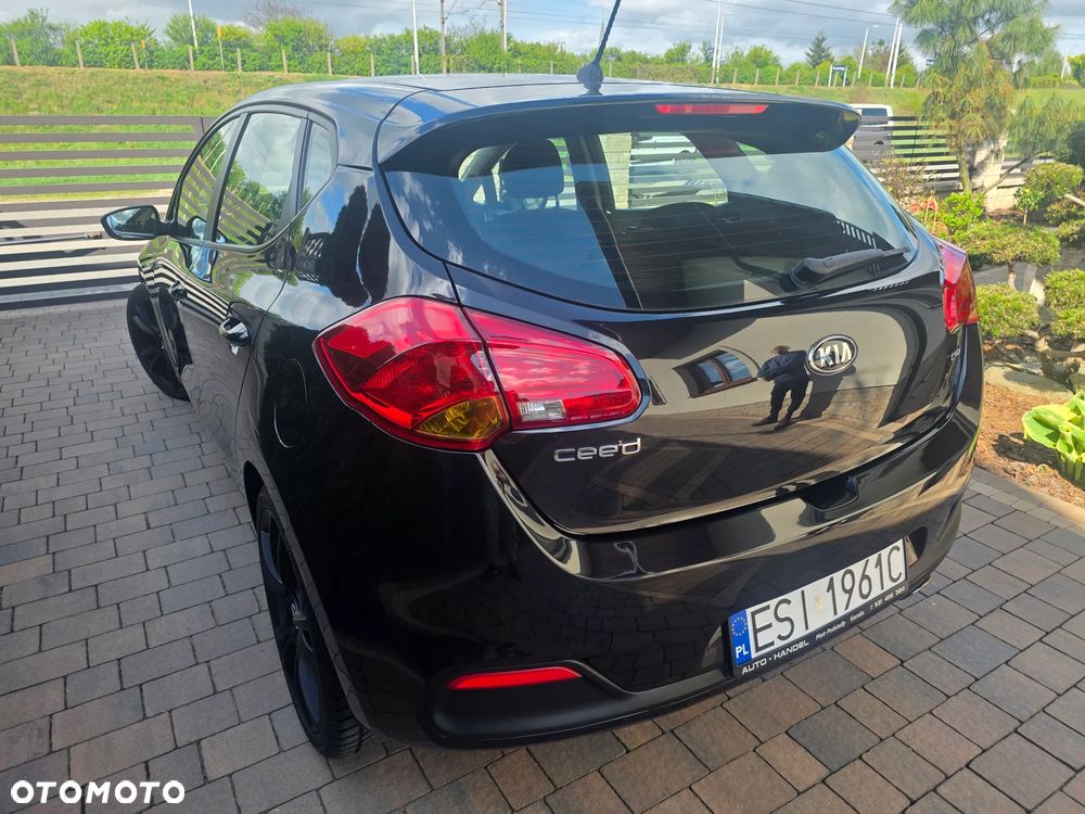 Kia Ceed - 17