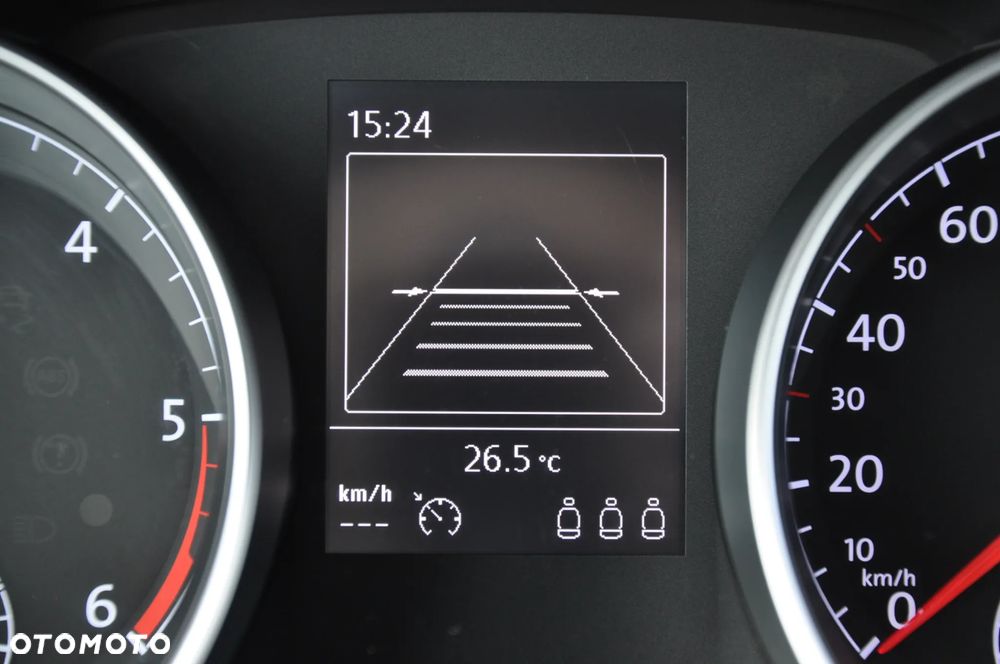 Volkswagen Touran 2.0 TDI SCR Comfortline - 34