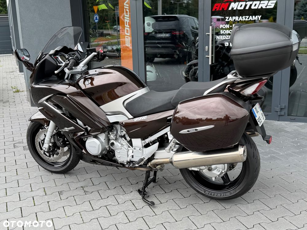 Yamaha FJR - 29