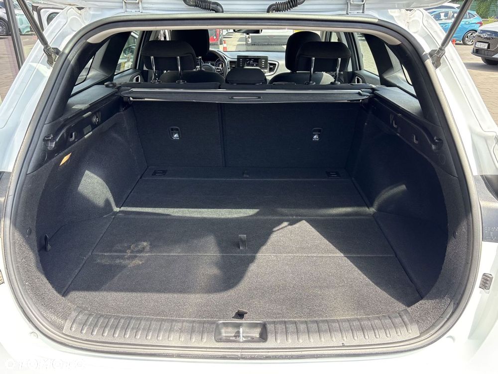 Kia Ceed - 17