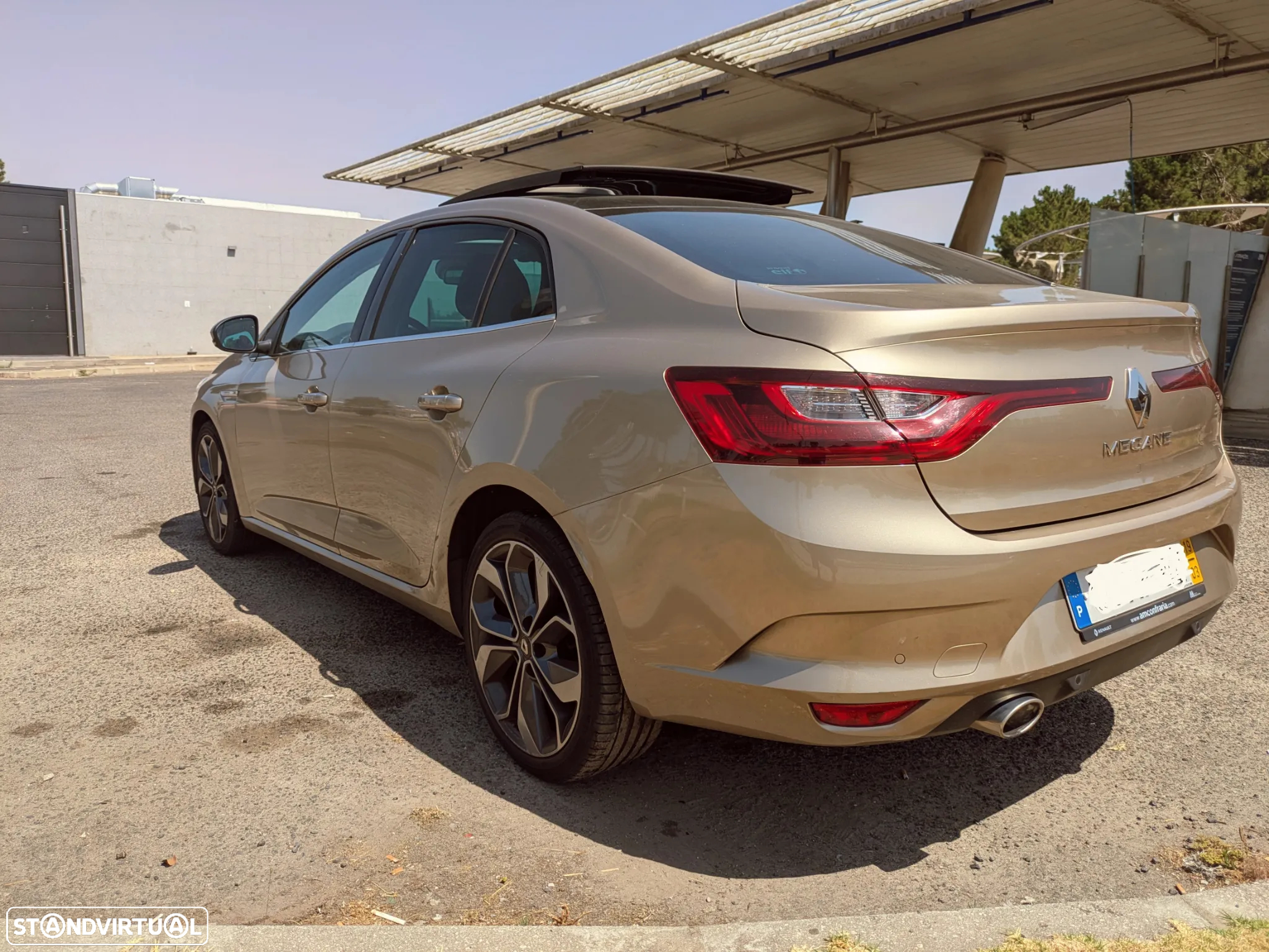 Renault Mégane Grand Coupe 1.5 Blue dCi Executive - 6